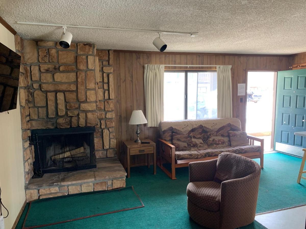 Ponderosa Hotel Red River